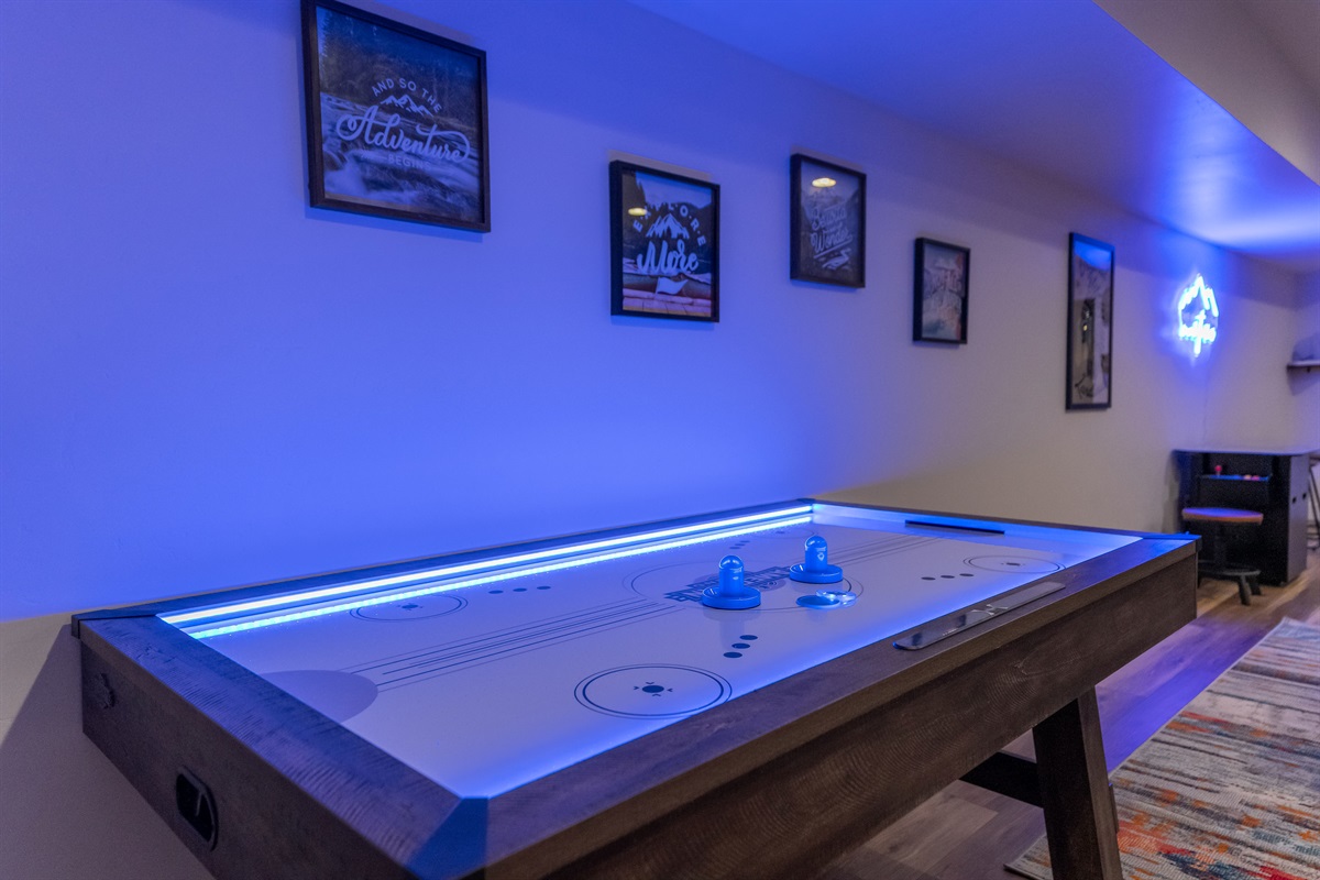 Air Hockey