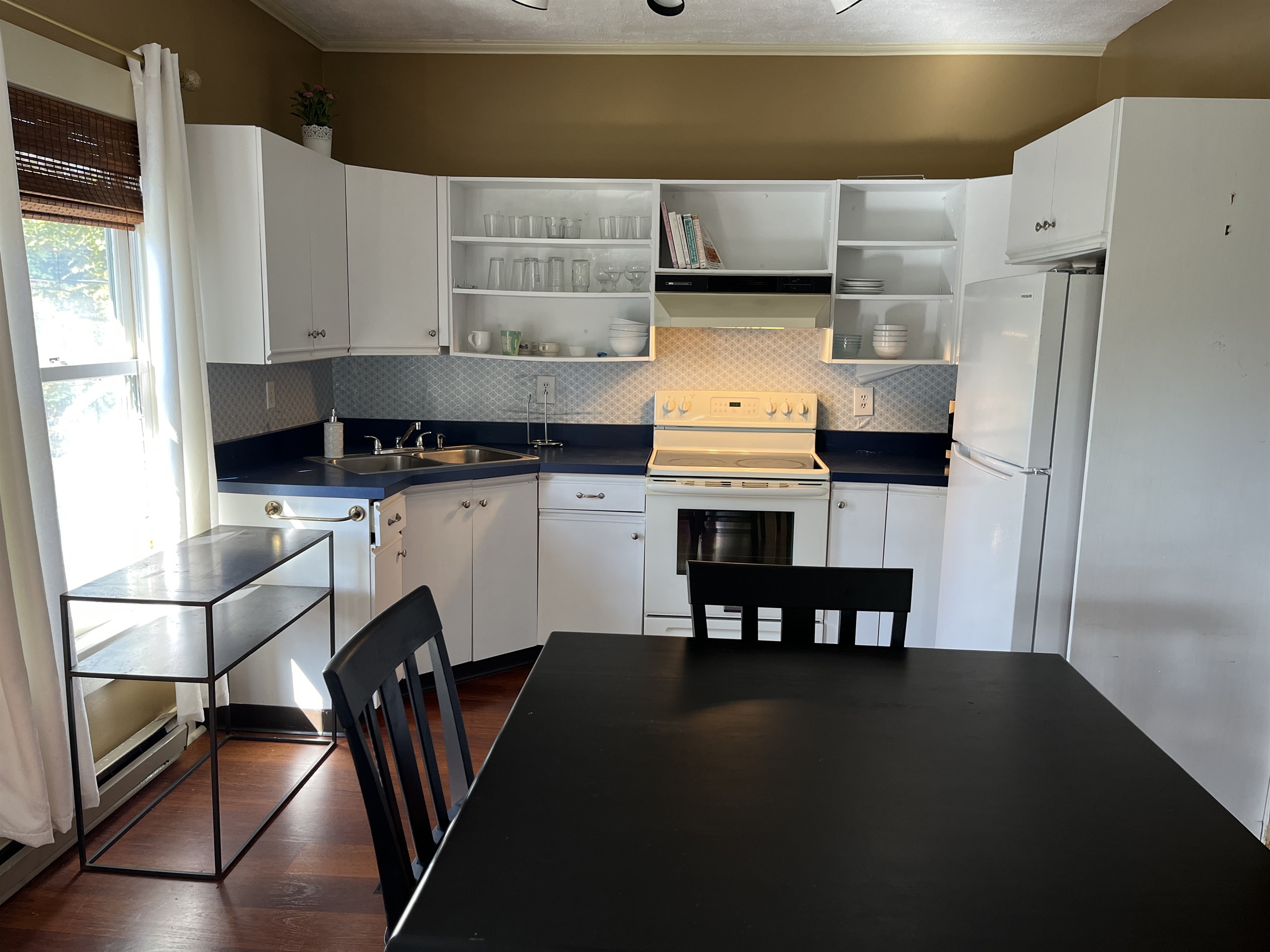 2nd floor apartment kitchen
