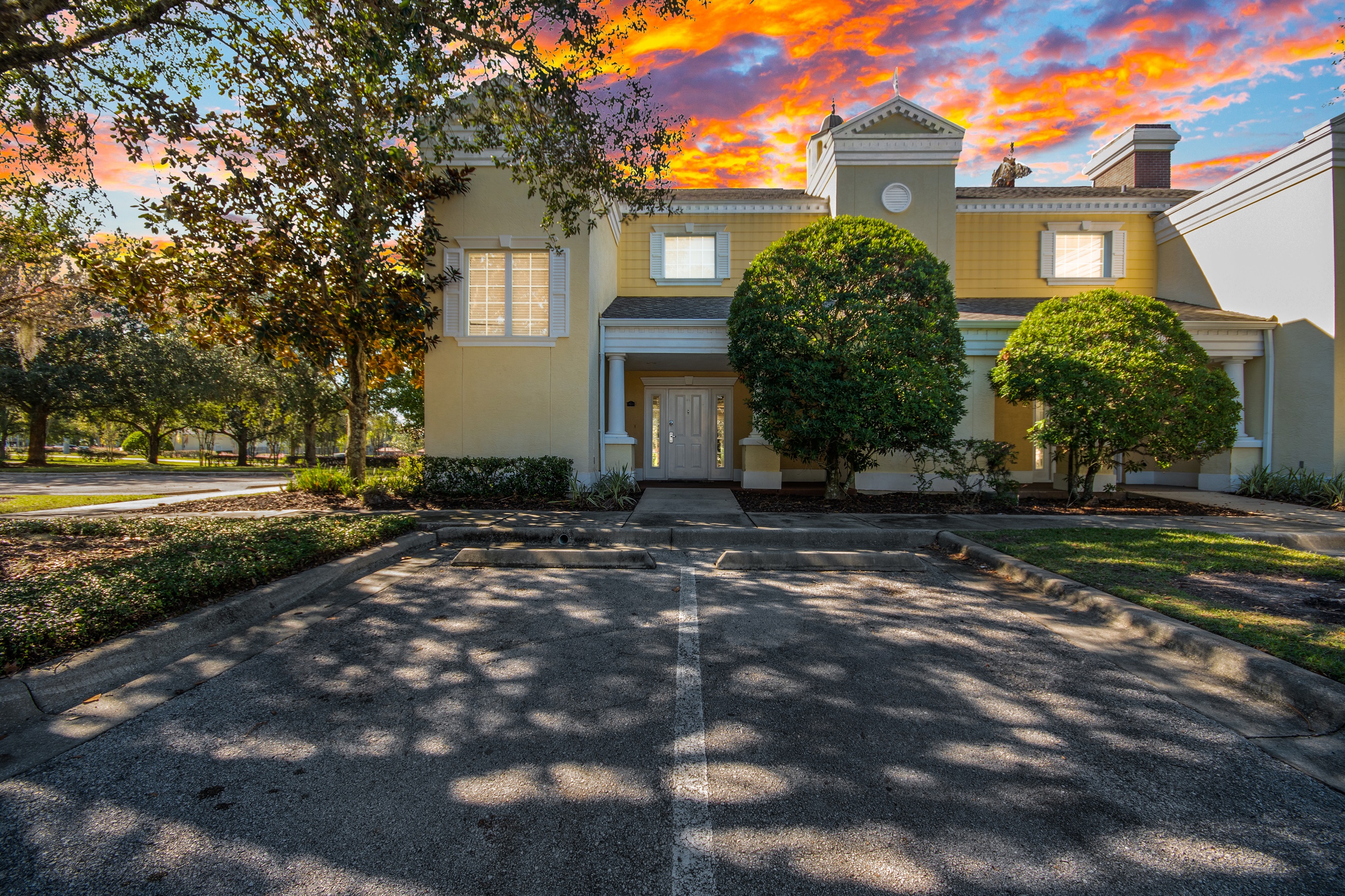 Elegant 3-King Bed Villa Near Disney - Clubhouse 2