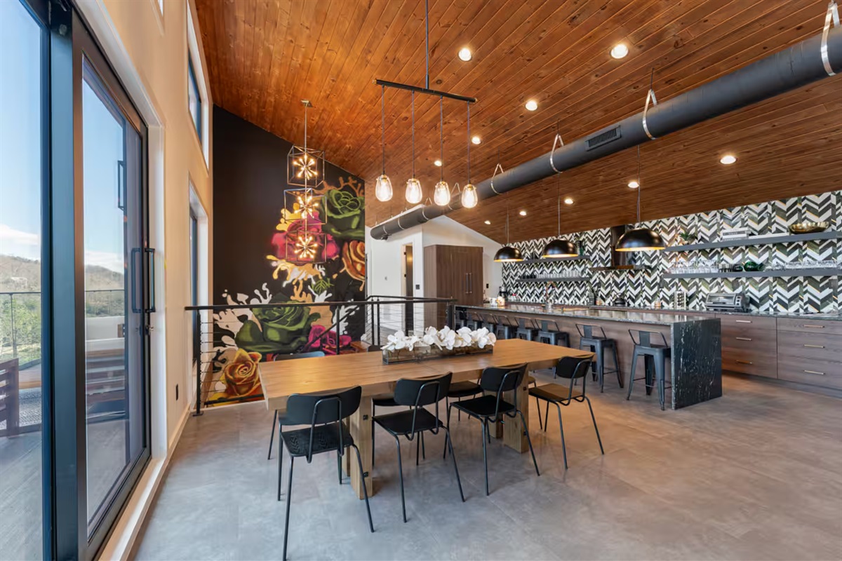 Eating Area - 3rd Floor.