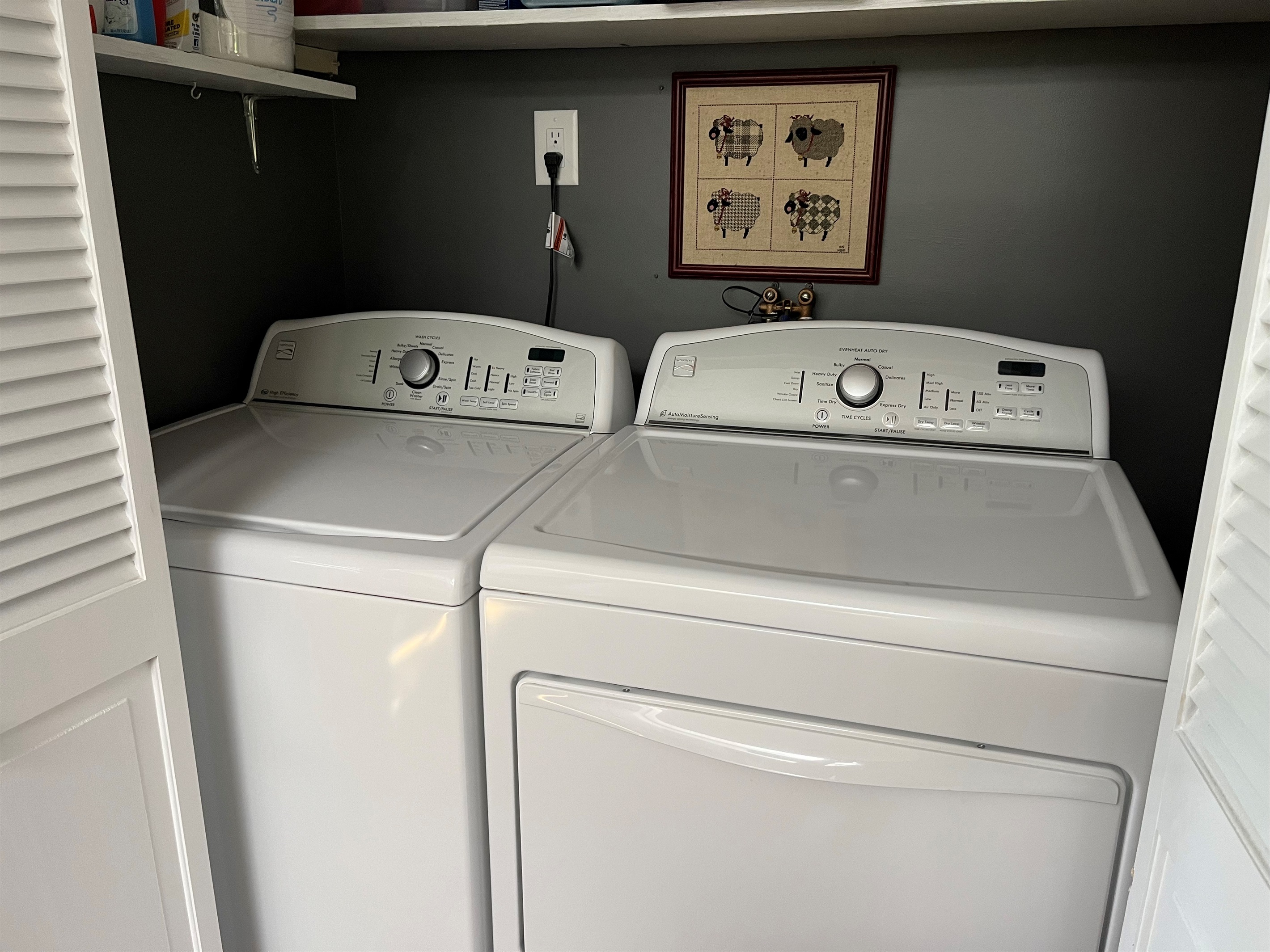 Laundry area in kitchen