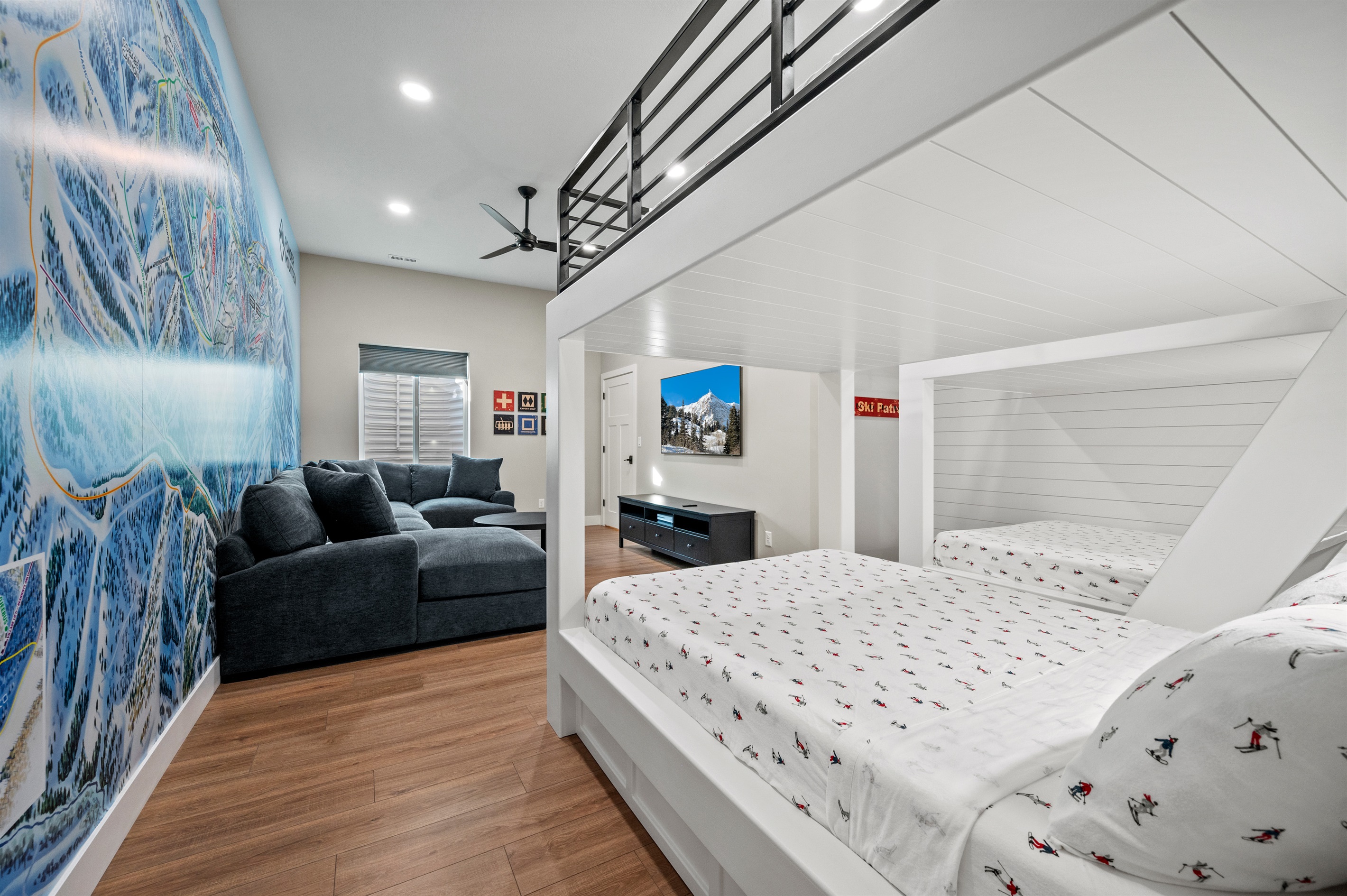 Kids and adults alike will love the bunkroom, making it a fun and inviting space for all.