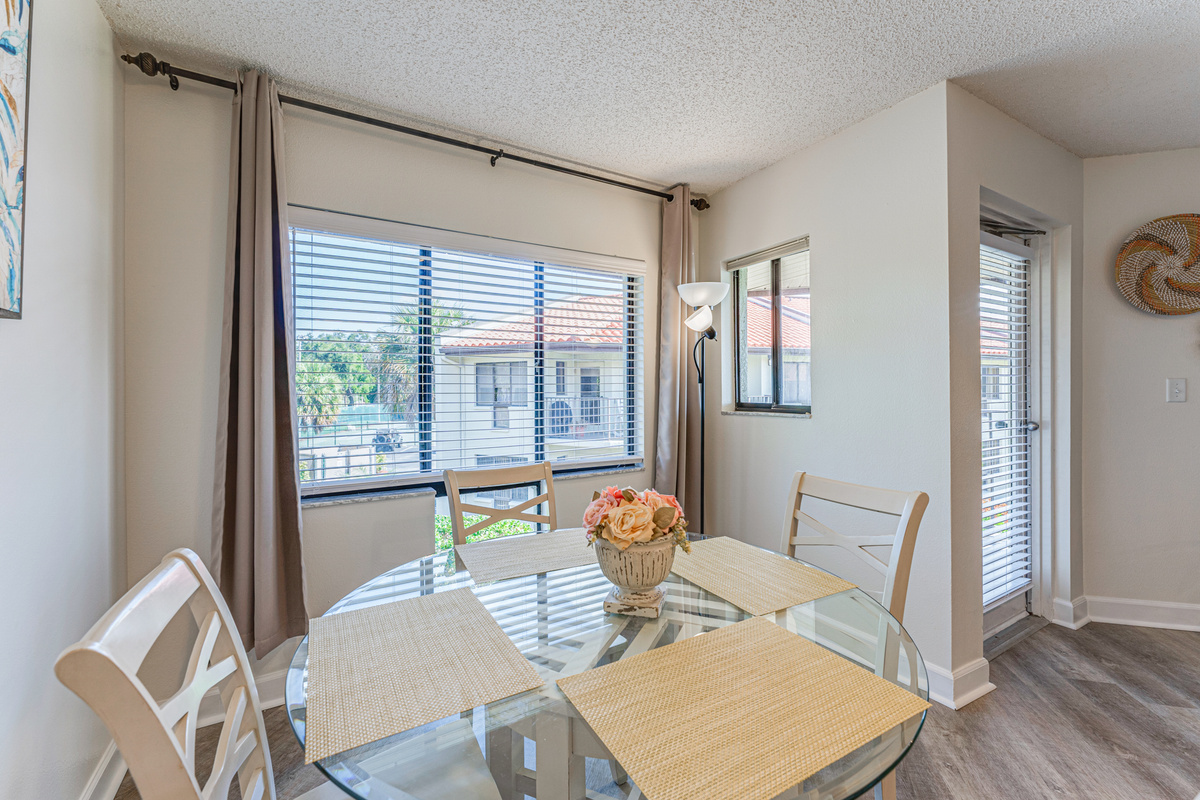 Gather around the dining table for a home-cooked meal, enjoy takeout from a local favorite, or share stories about your day's adventures.
