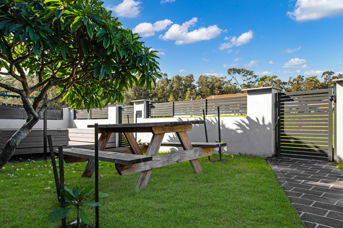 The front yard area gives Skye’s Beach House another premium outdoor zone, adding more space beyond the front beach-view decks.