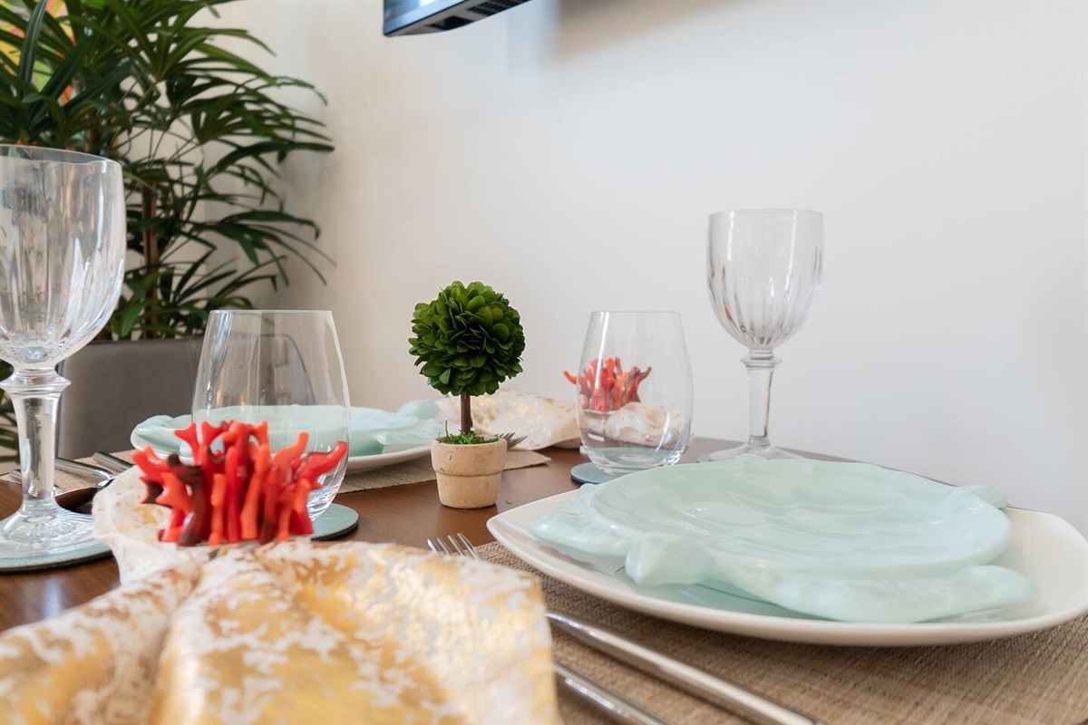 Resin turle plates by VietrI. 