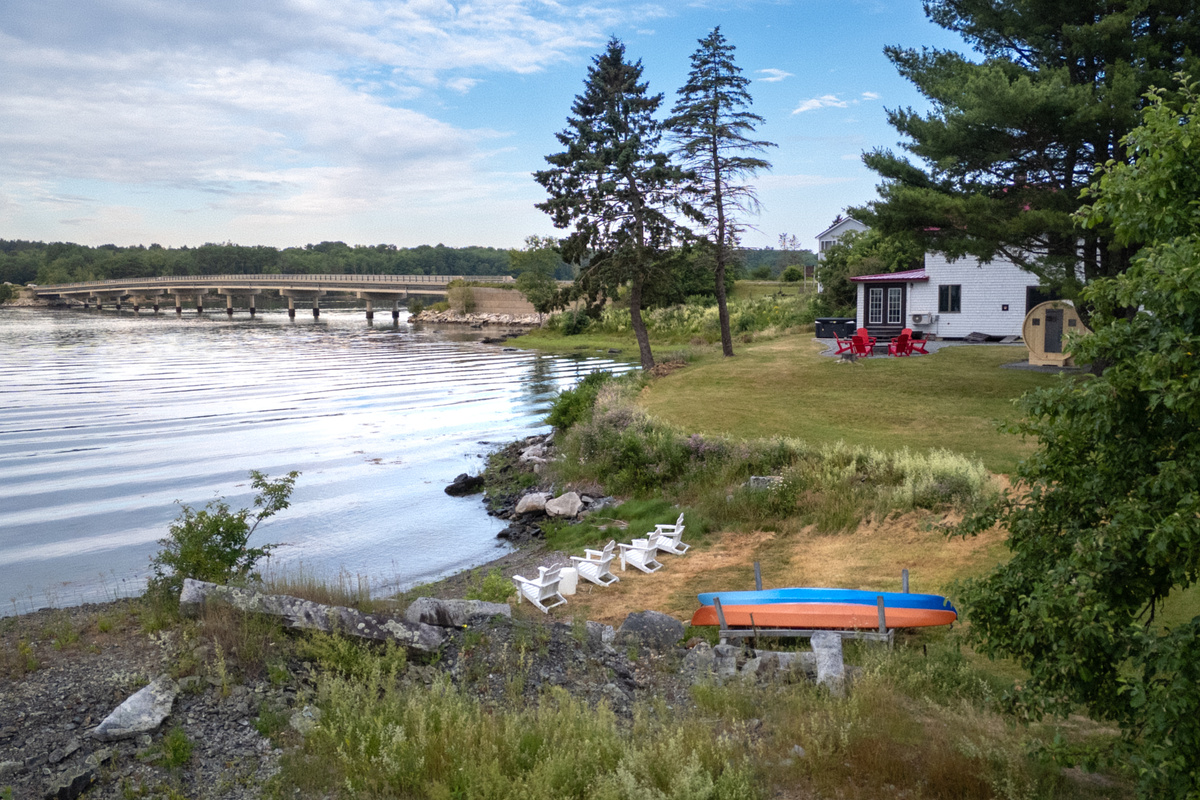 Drag a kayak to the water, claim a sun lounger, or brave the cold bay plunge — your private beach, your call.