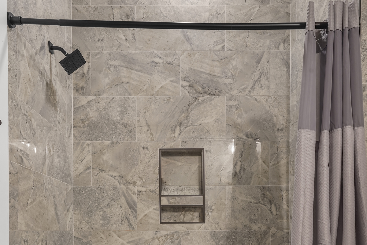 Bathroom 2 - shower