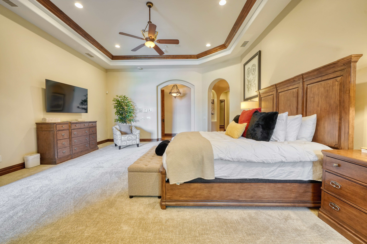 EPIC Sweetwater Estate | 5BR, Pool, Hot Tub & Casita — EPIC Sweetwater Estate | 5BR, Pool, Hot Tub & Casita, Scottsdale, Arizona — photo 43