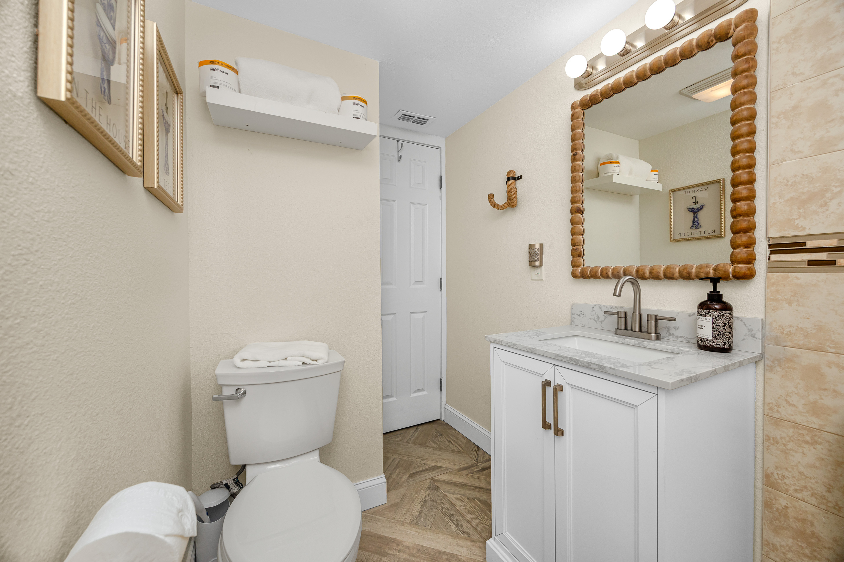 Fully remodeled bathroom