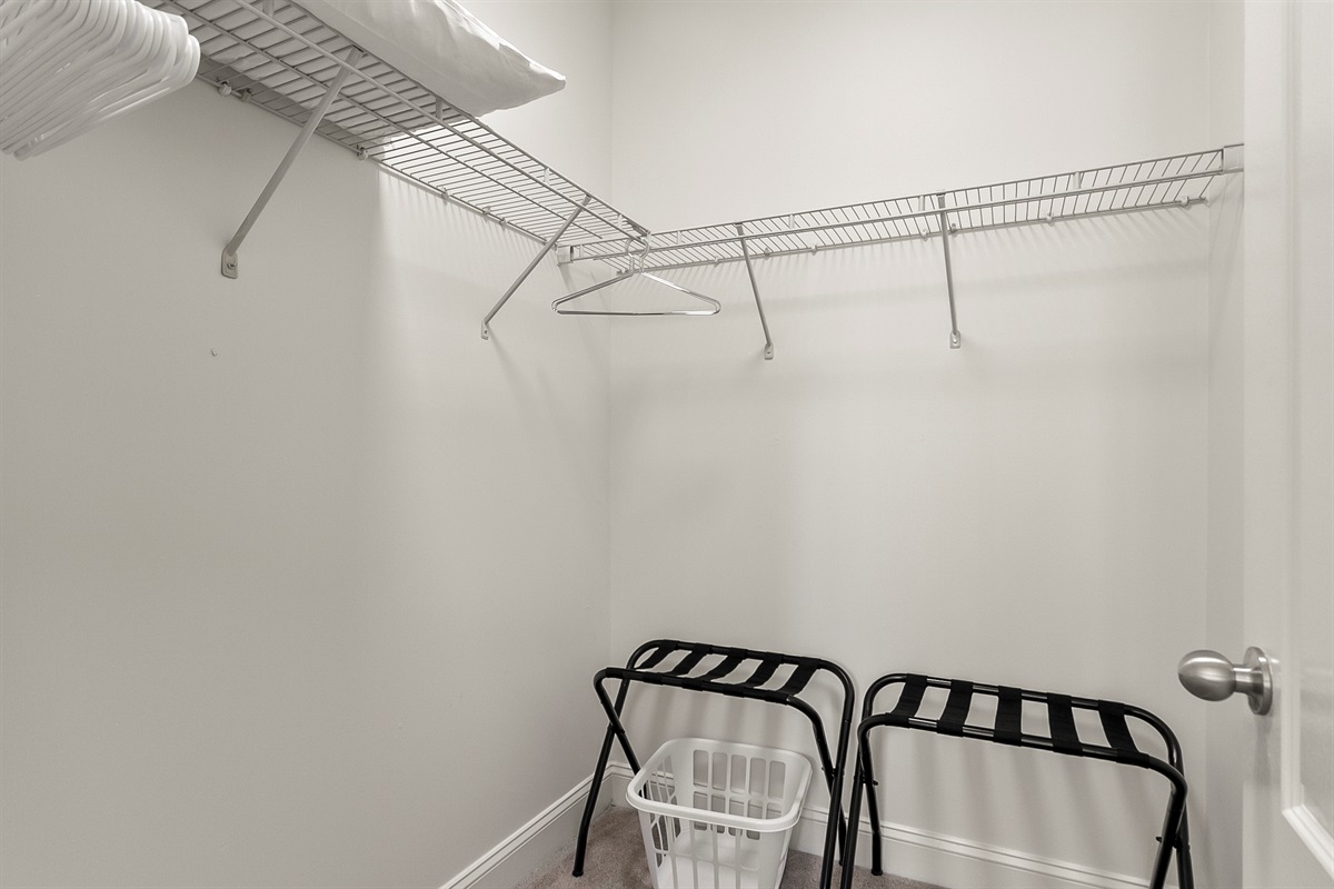 King Bedroom Walk-in Closet 