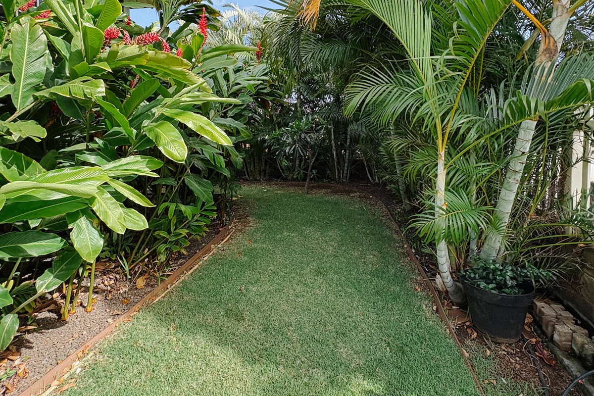 Private front yard