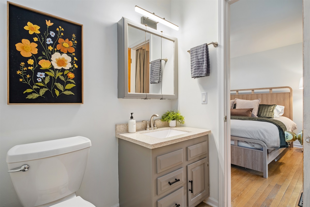 Designed for Everyday Comfort Half Bath