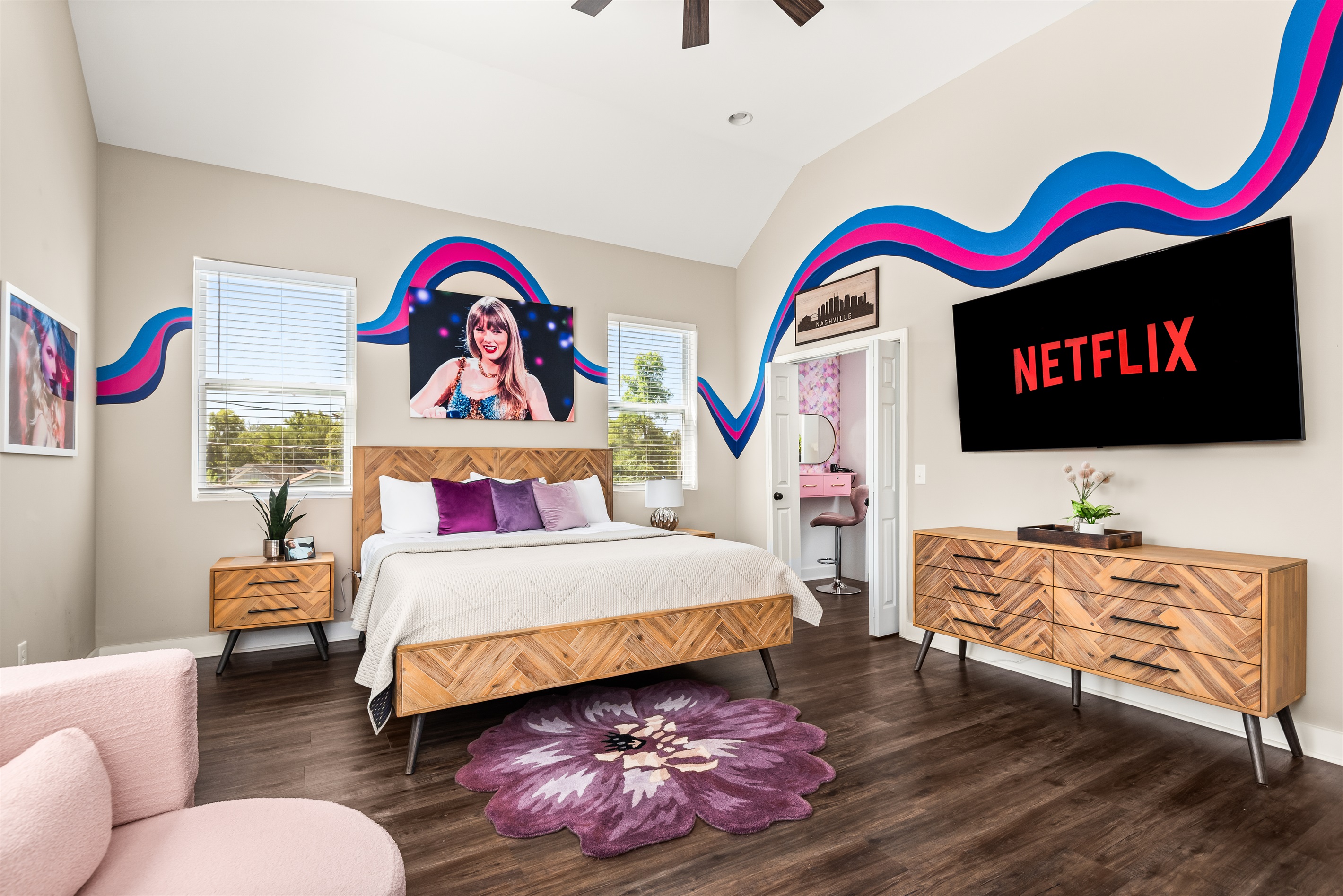 Huge main bedroom, smart TV's.