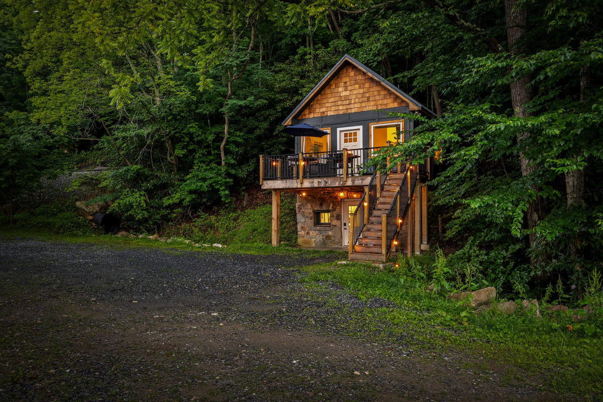 Front of Hillside Haven.