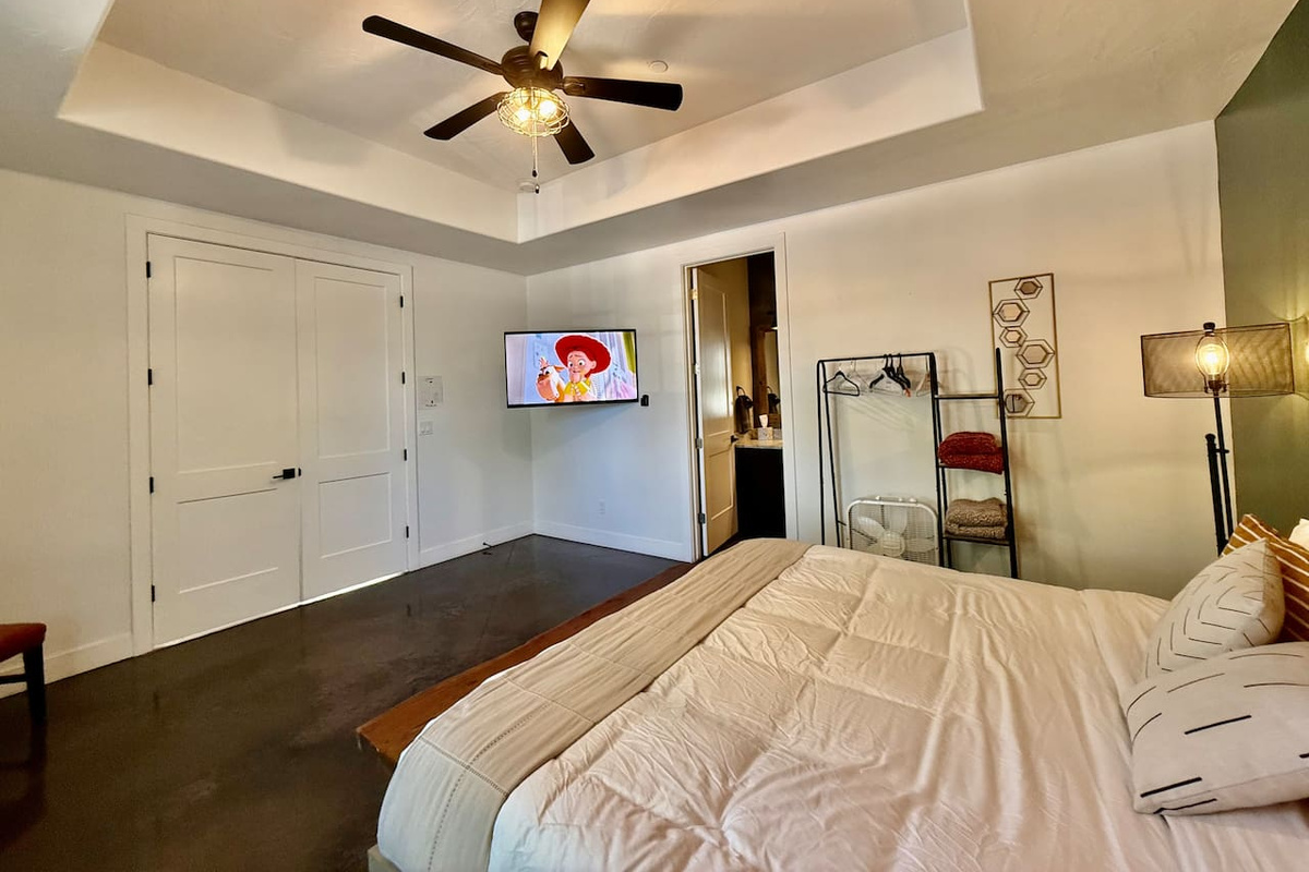 Bedroom