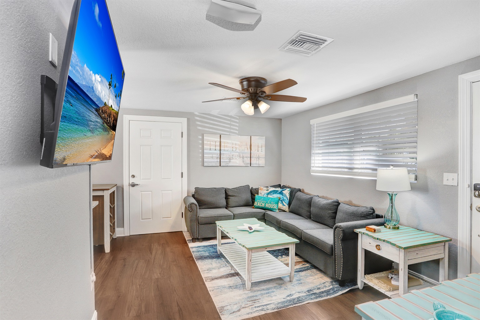 Living Room 1 w/ Sleeper Sofa