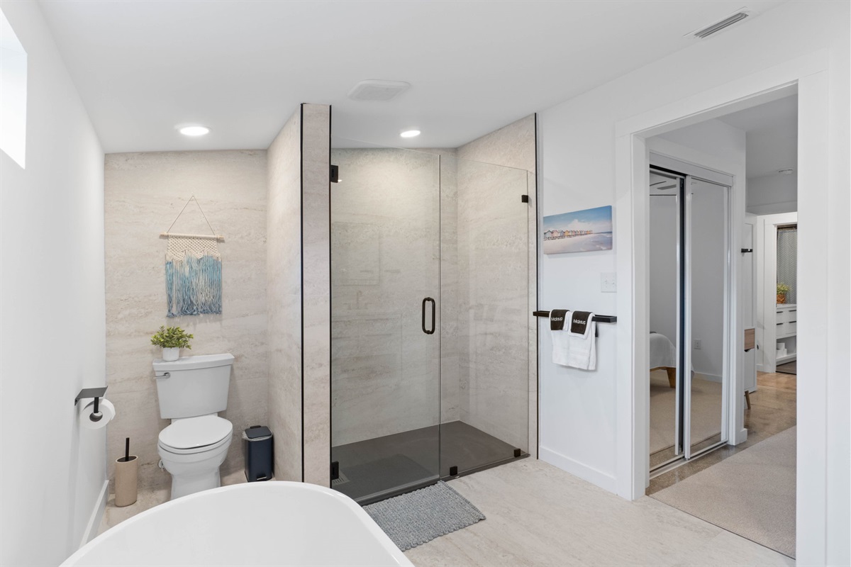Small Serenity 4's Master Bedrooms Private Remodeled Bathroom with walk in shower, soaker tub