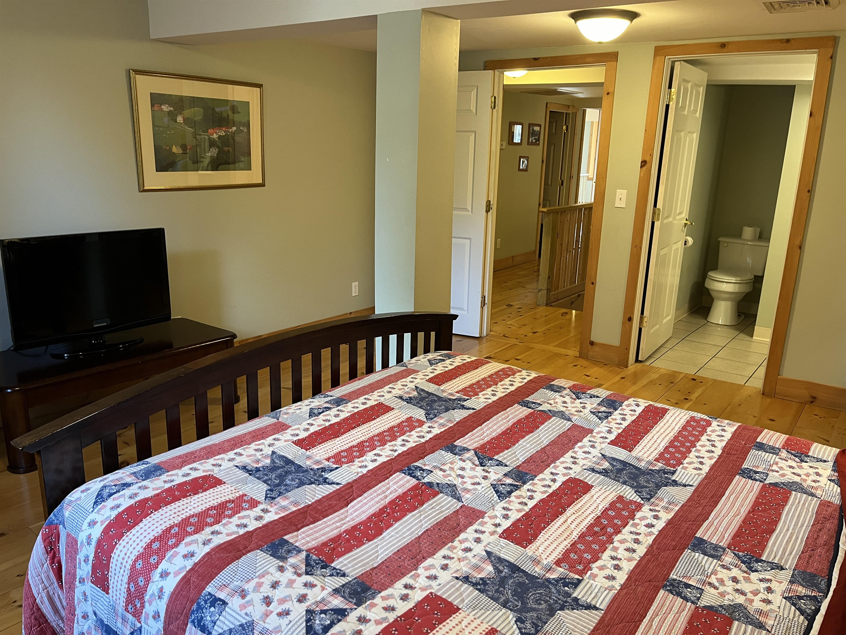 2nd floor Queen #3 with ensuite bath