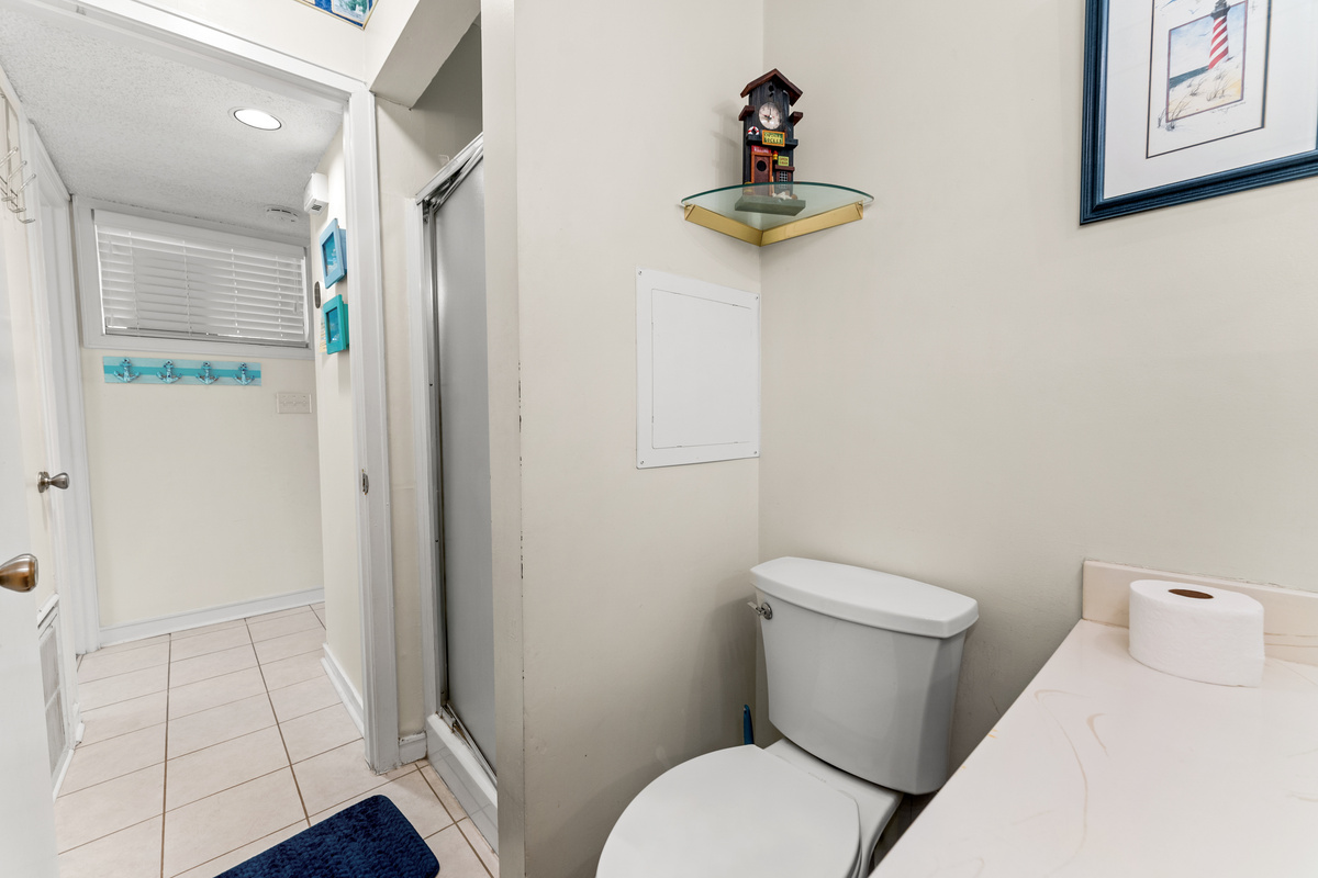 2nd Bathroom with stand alone shower