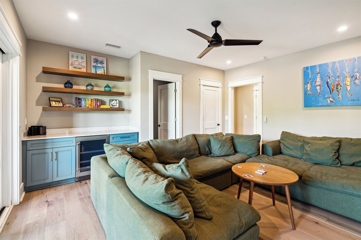 Media/rec room