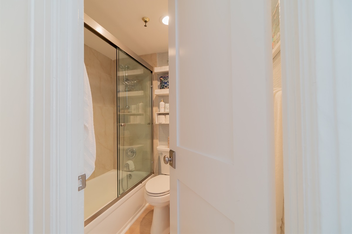 Smooth entry into your full bathroom.n 