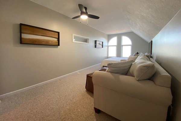 Upstairs King and Sofa Sleeper