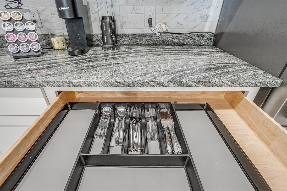 Everything you need—down to the silverware—neatly arranged.