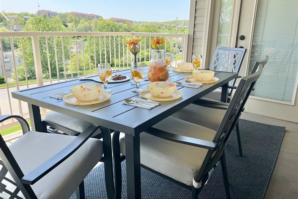 Scenic Balcony Dining: Enjoy meals with sweeping views and fresh air in style!
