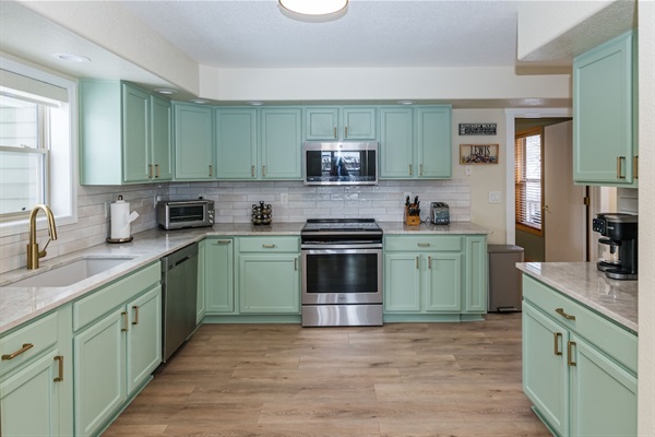 Spacious well stocked Kitchen