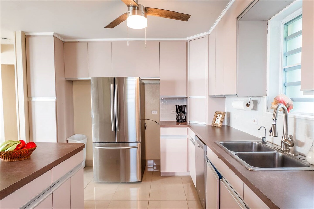 Well-stocked kitchen for gourmet meals