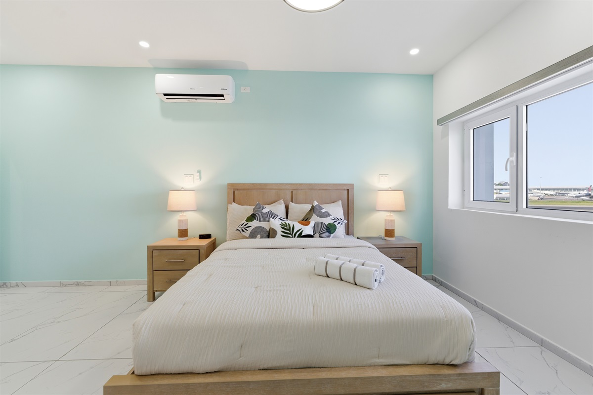 Comfortable bedding and tasteful décor