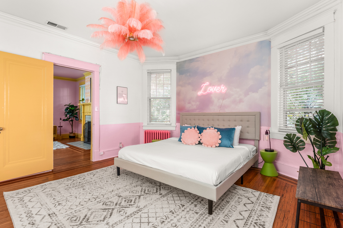 Sweet dreams after big nights - bright, stylish bedroom designed with bach babes in mind.