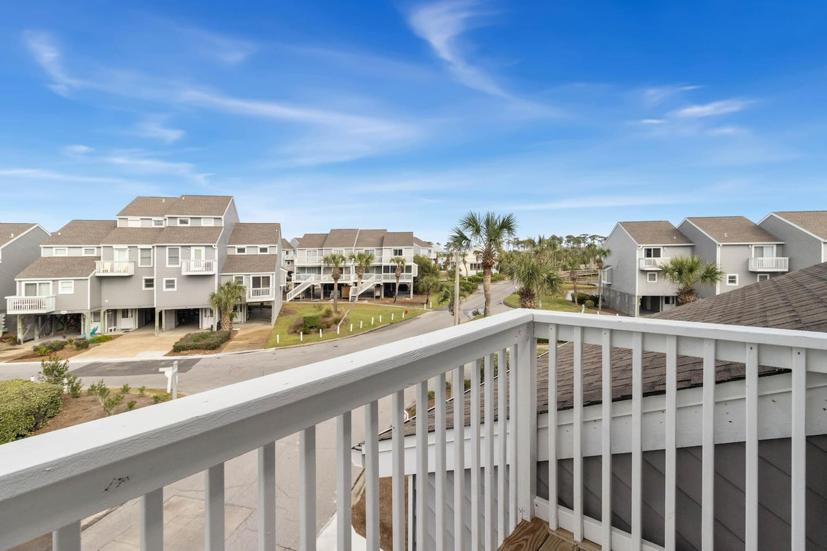 Open the queen bedroom door and let the Gulf carry you to sleep &mdash; your own private deck view, just for this room.