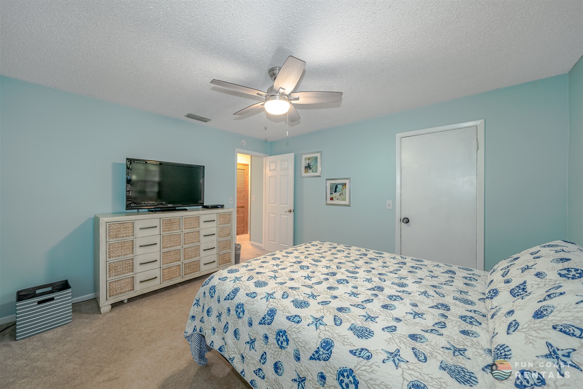 Queen Bedroom with Flat Screen TV