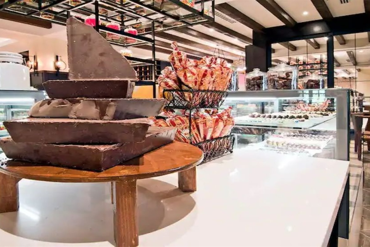 Dining at Pueblo Bonito Sunset Beach, Vacation Travel Exclusives