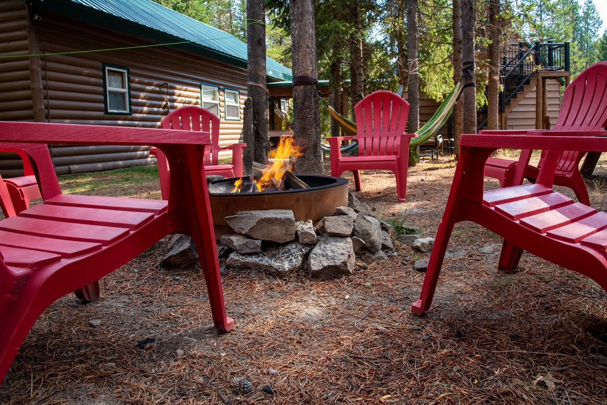 Gatherround to tell stories and enjoy the fire pit.