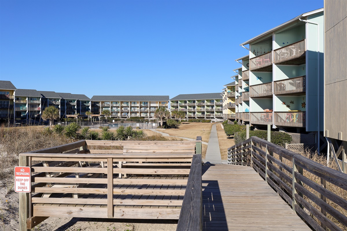 HOA walkway to the beach