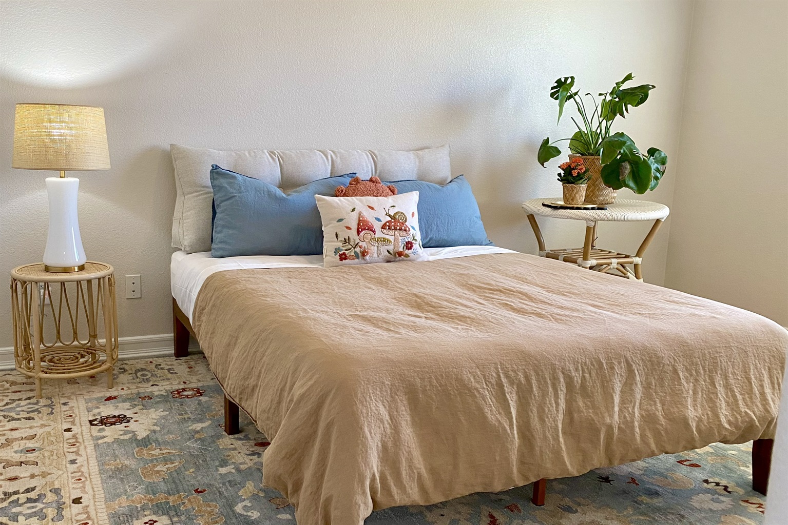 King Bed | Decor & Finishes subject to change