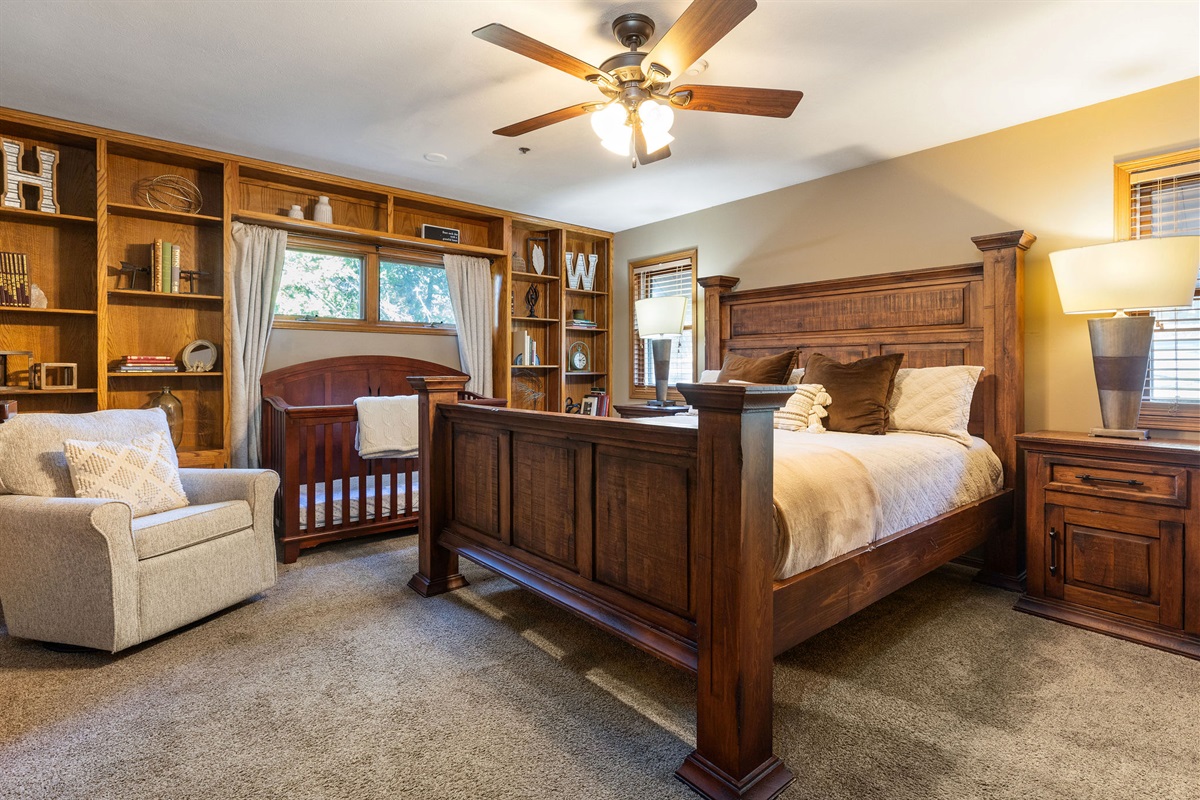 Main level King bedroom #2 w/ crib