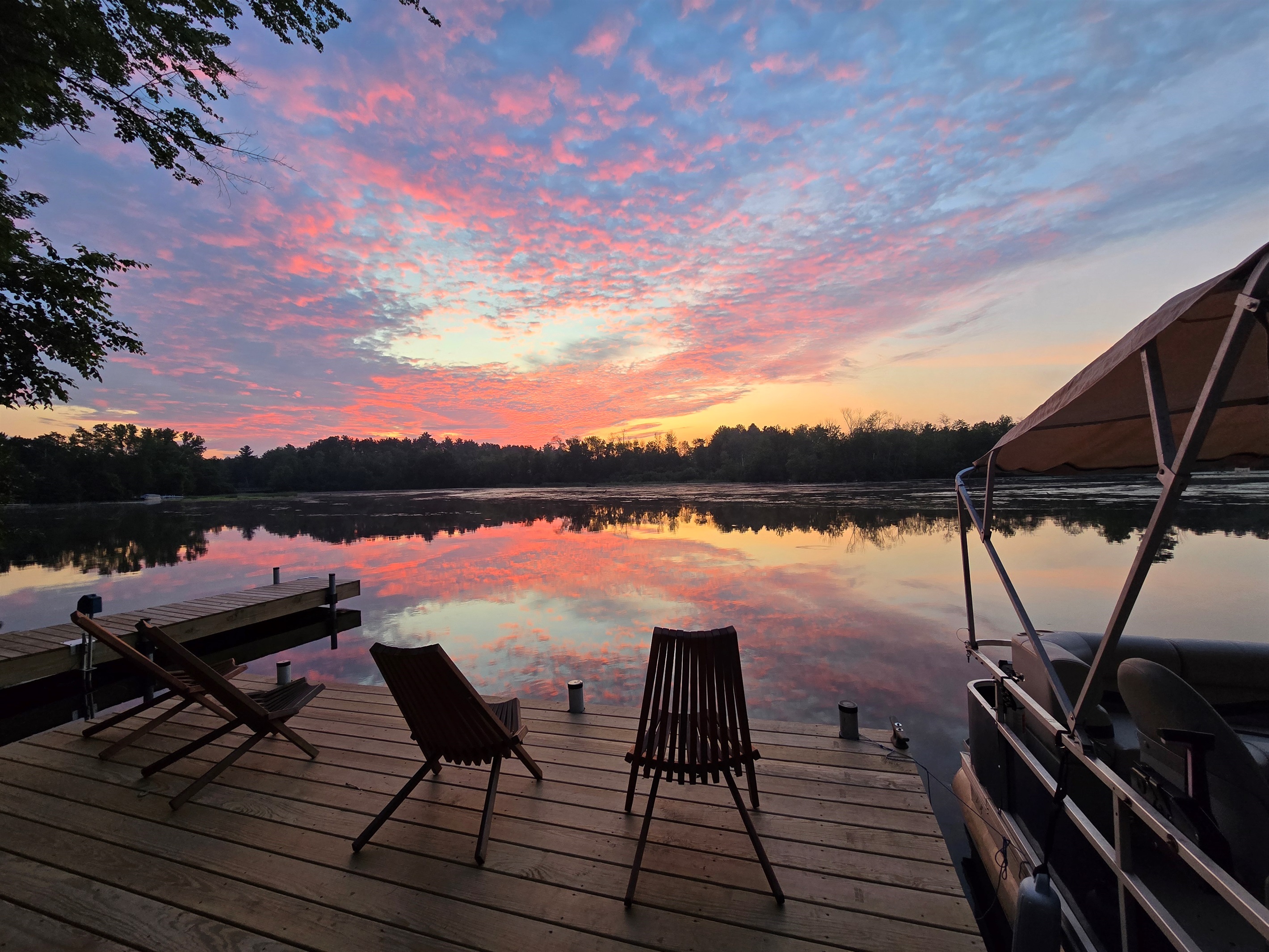 Up early? Sunrises won't disappoint from the dock or really any of the 3 decks!