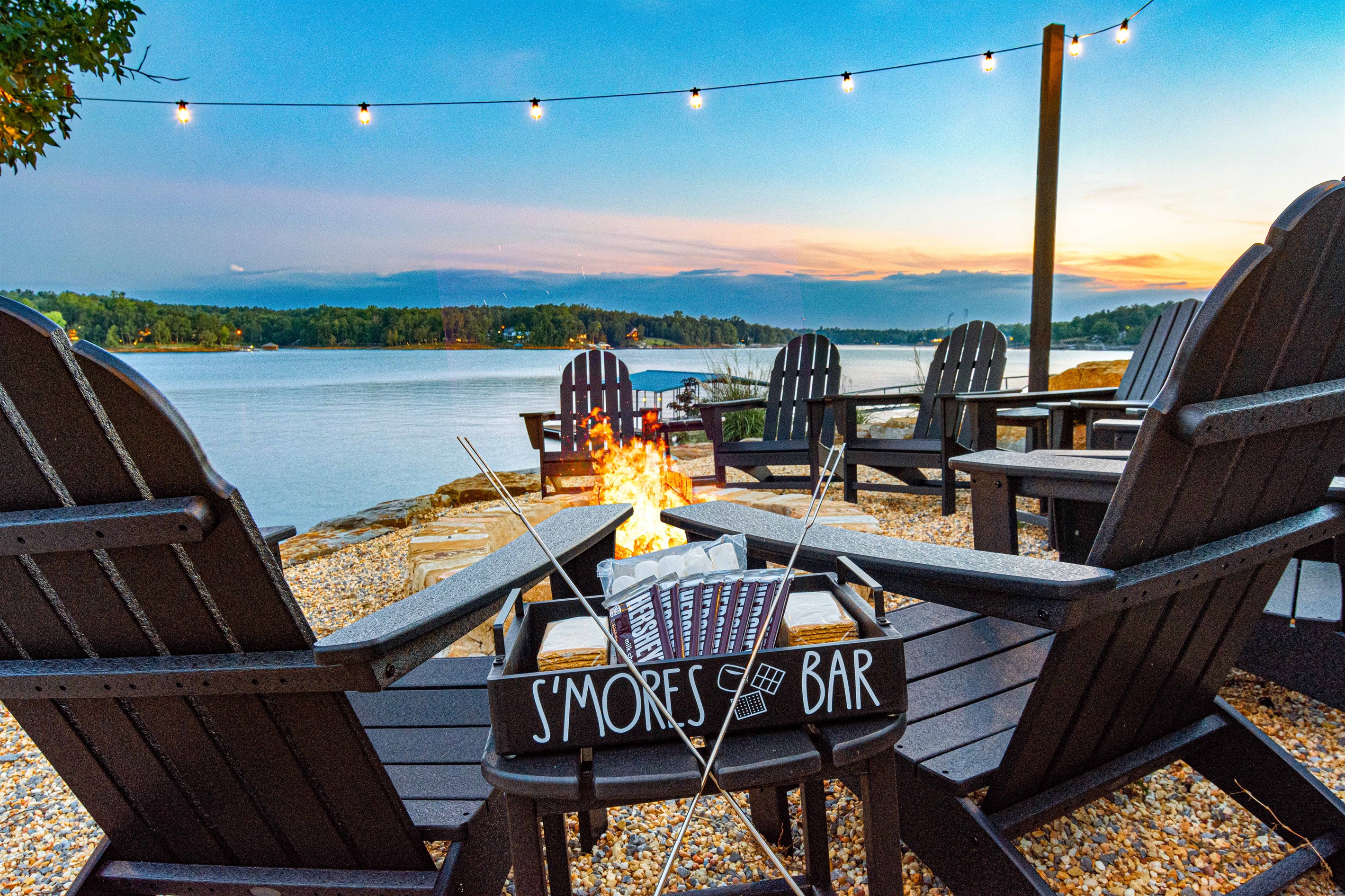 Fireside laughs, gooey s’mores, and front-row sunset views—this is where you and yours wind down the day, one perfect bite (and memory) at a time.
