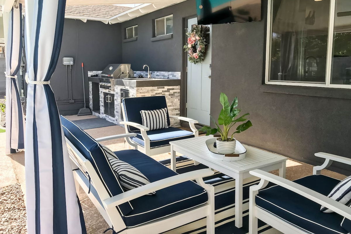 Built-in gas grill. Patio TV for viewing.