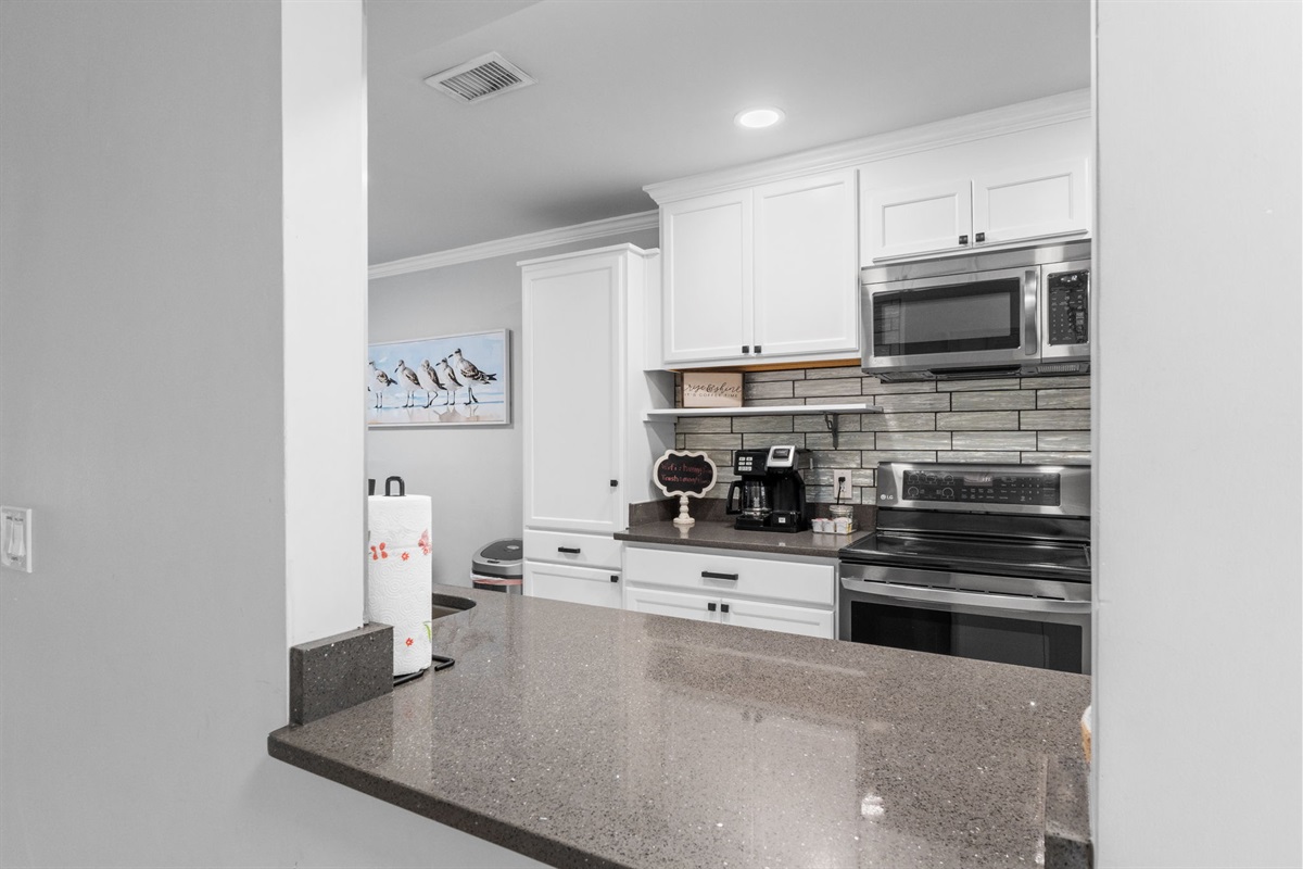 Pass through to Kitchen