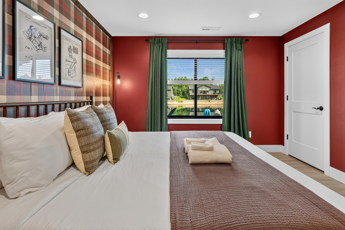 Downstairs King memory foam bedroom with lake view and smart tv