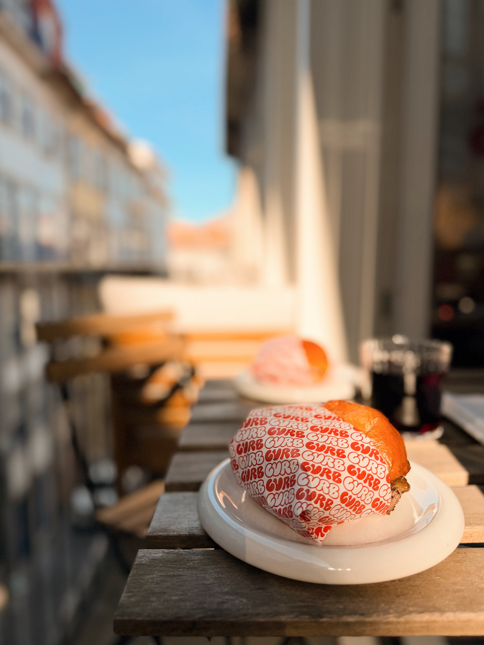 Uber Eats and Glovo delivery. We love to get burgers from Curb :)