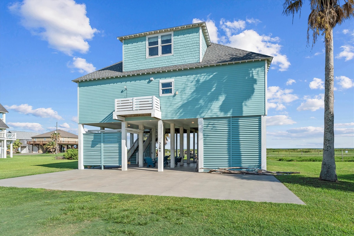 78d14b1b7d50449585a96f9af2666d81 Large | Beachhouse | Texas | TX | Vacation Homes | Galveston | Crystal Beach | Kokomo | Breezy Days | Beachfront Elegance | Sunrise Serenity | Southern Sands Property Management, LLC