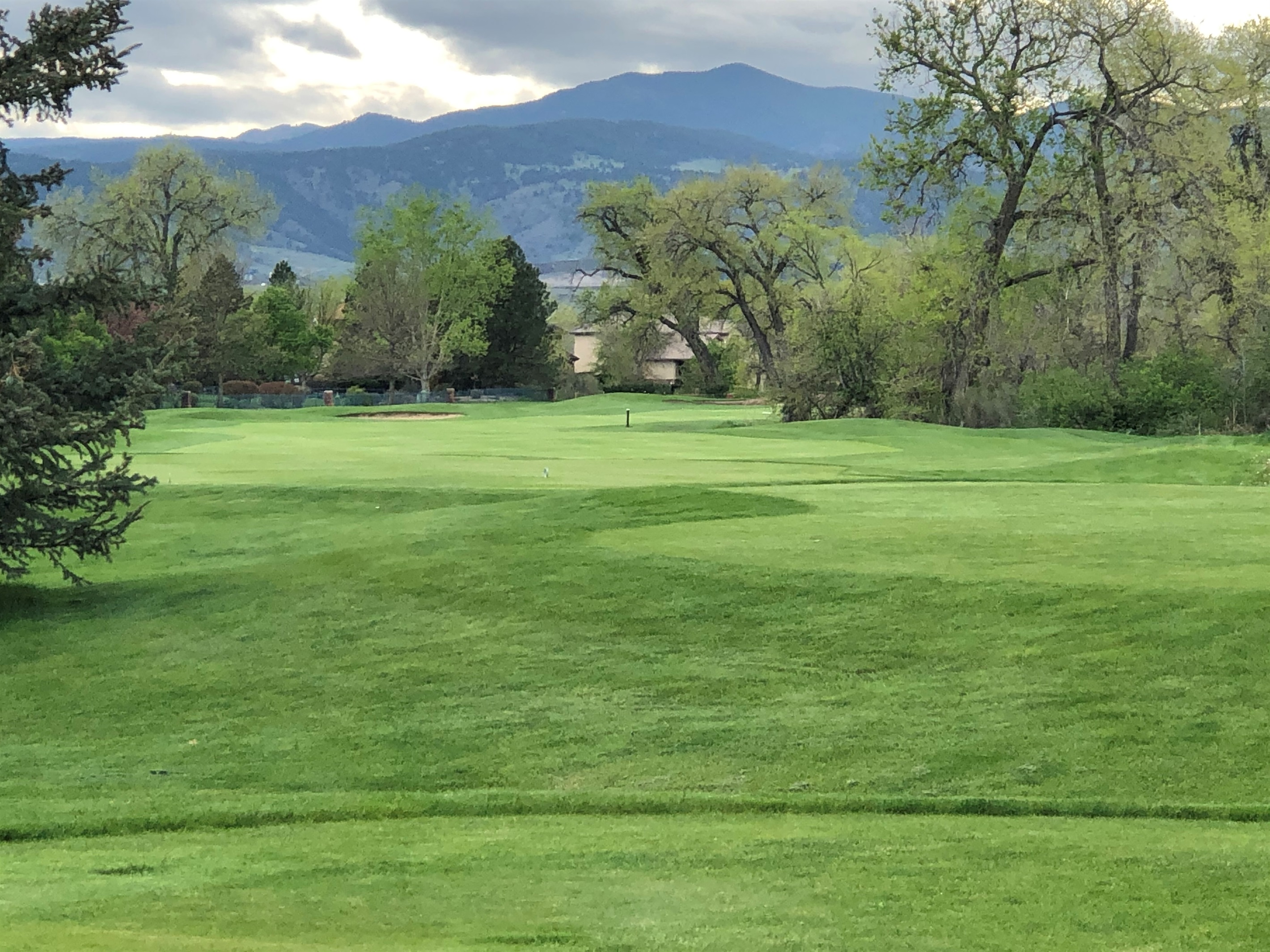 West Woods Golf Club (2 miles, 6 minutes)