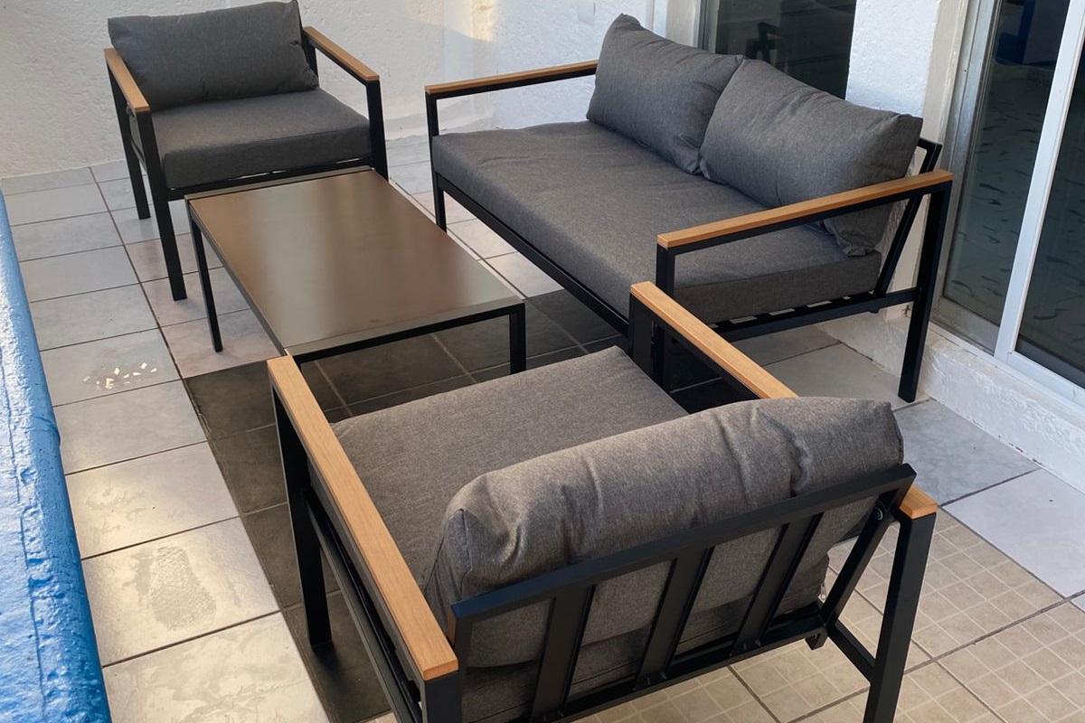 Private Outdoor Seating