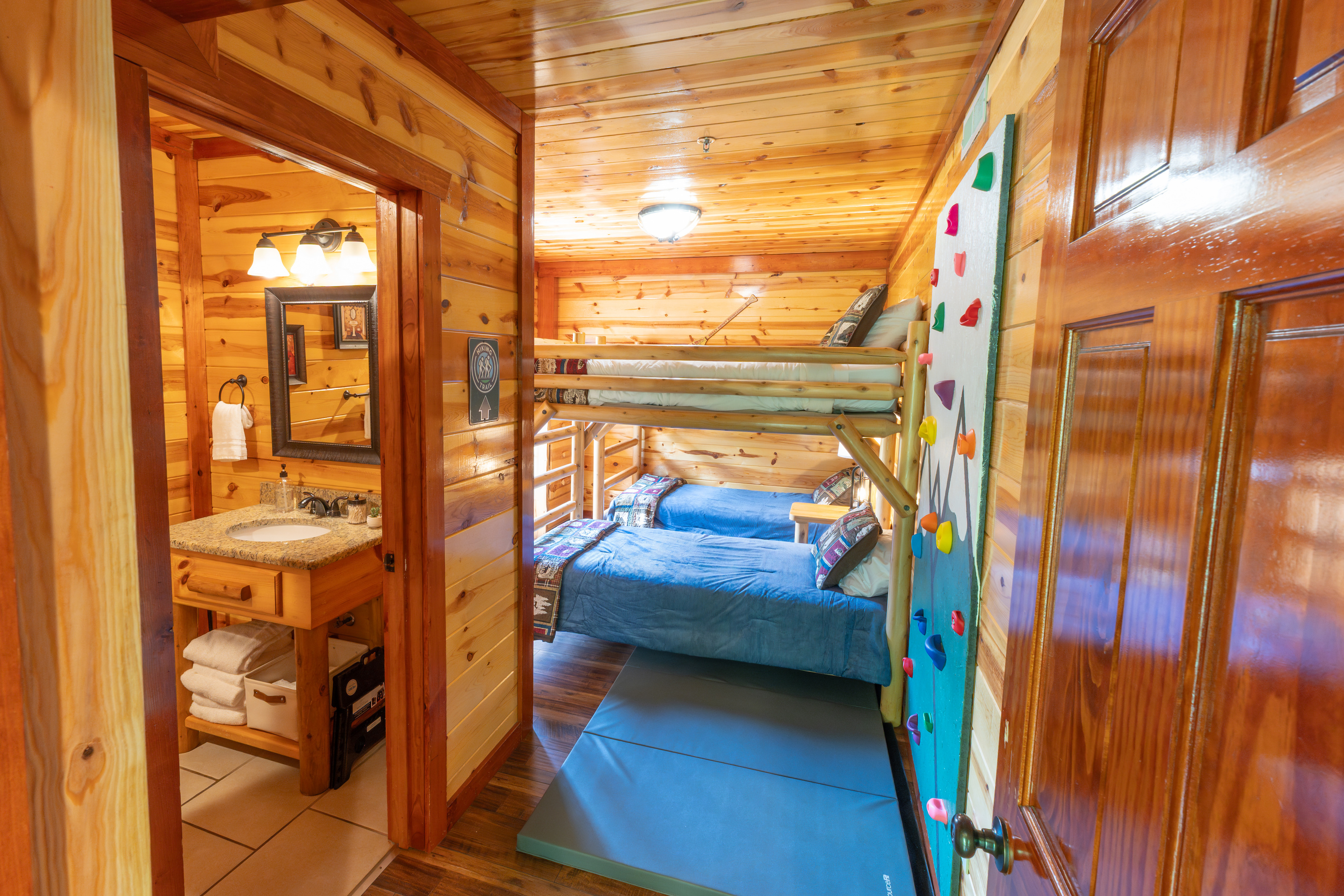 A bunkroom made for late-night laughs and unforgettable sleepover memories.
