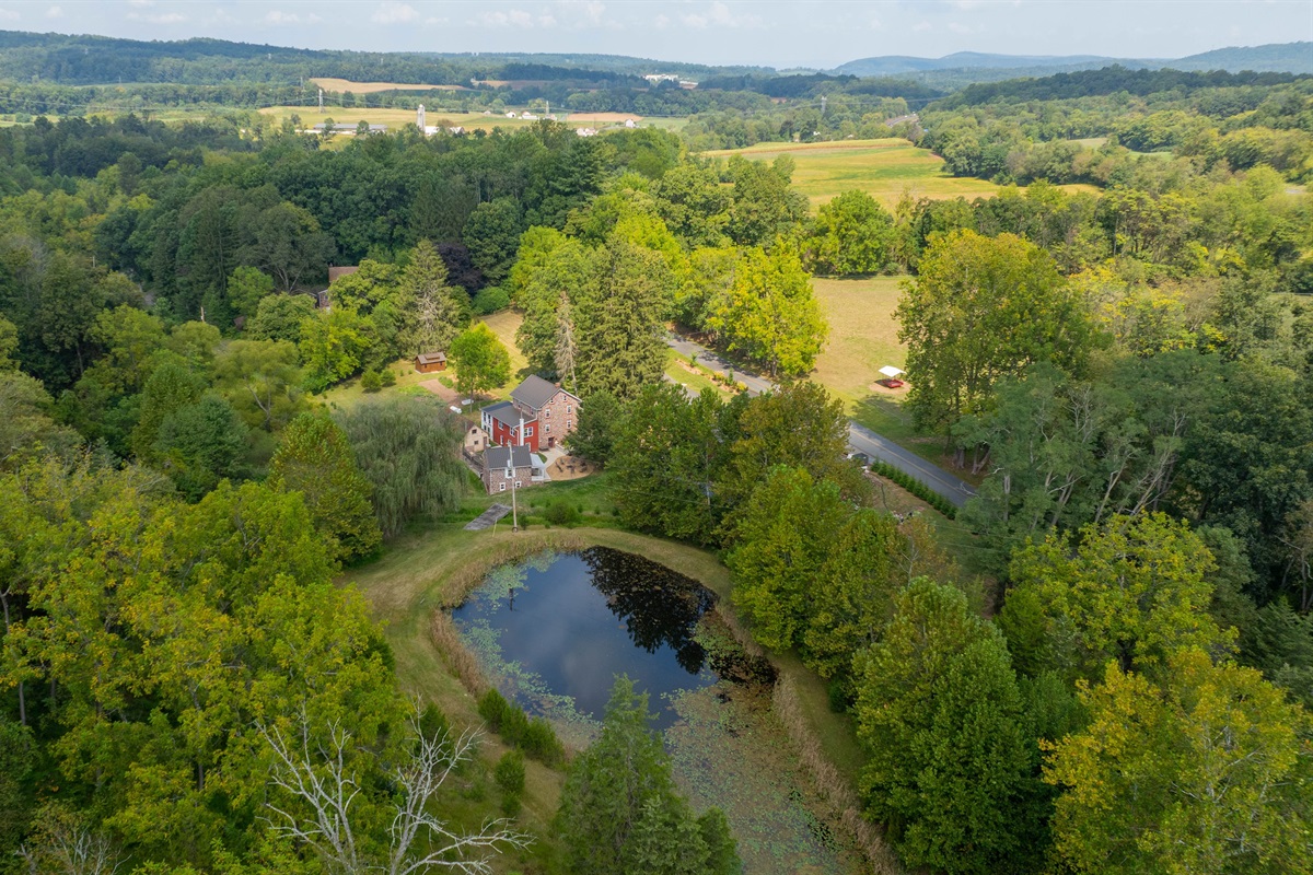 Aerial, showcasing the privacy